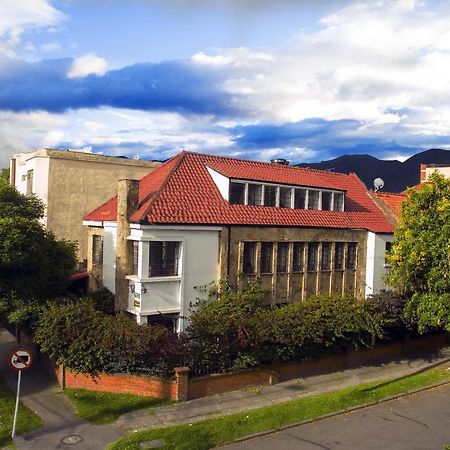 House For Groups - The Hostel Project Bogotá Exterior foto